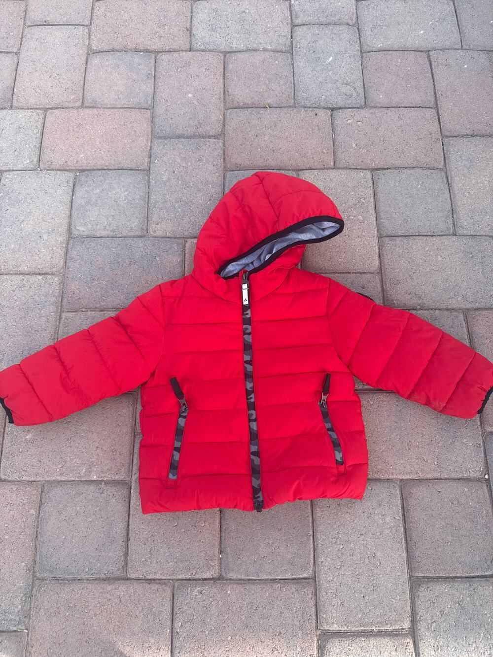 Gerry Boys Jersey Lined Bubble Hoodie Jacket Toddler 2T Red Hooded Puffer Coat